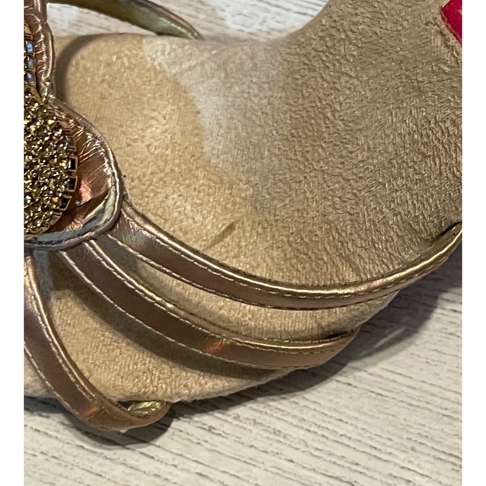 PR💗MISCU💗US GOLDEN SANDALS - Picture 7 of 10